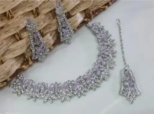  Rhodium Plated Necklace Set  With Light Purple Color Kundan